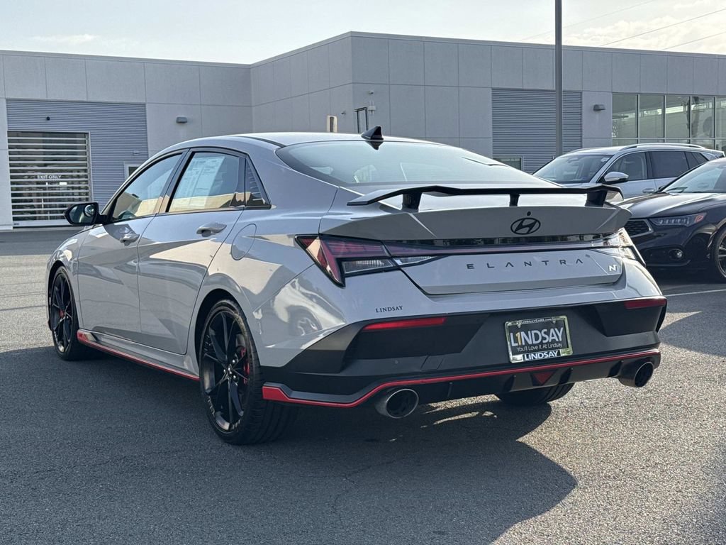 Used 2025 Hyundai Elantra N FWD image 5