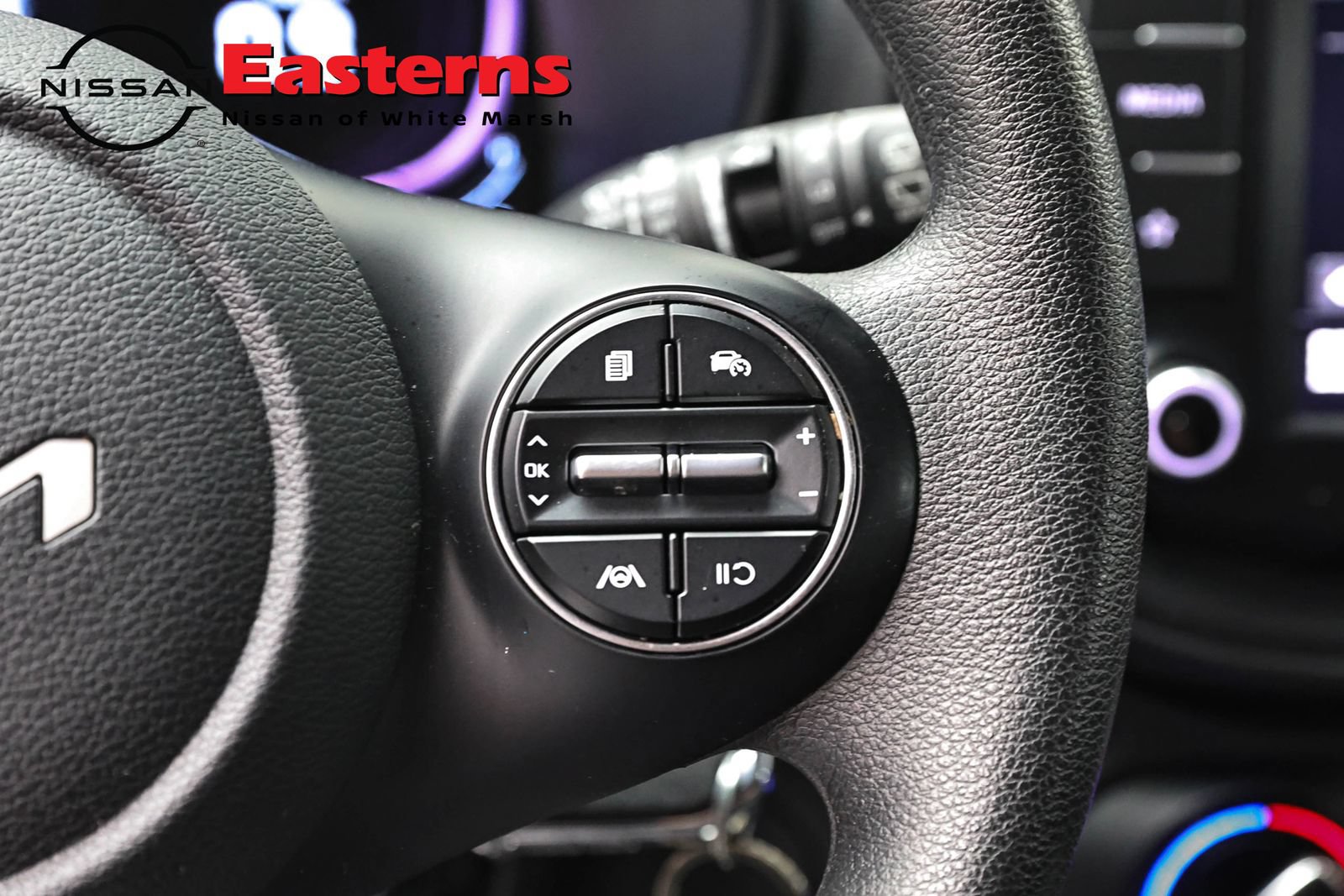 Used 2023 Kia Soul LX w/ LX Technology Package FWD image 16