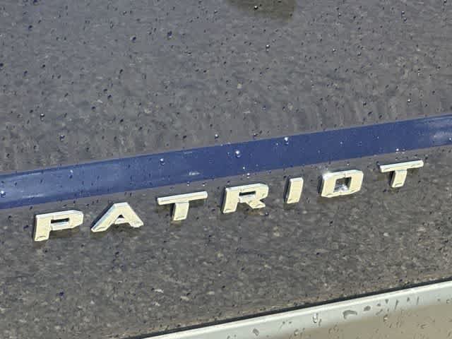 Used 2016 Jeep Patriot Sport w/ Power Value Group AWD/4WD image 16