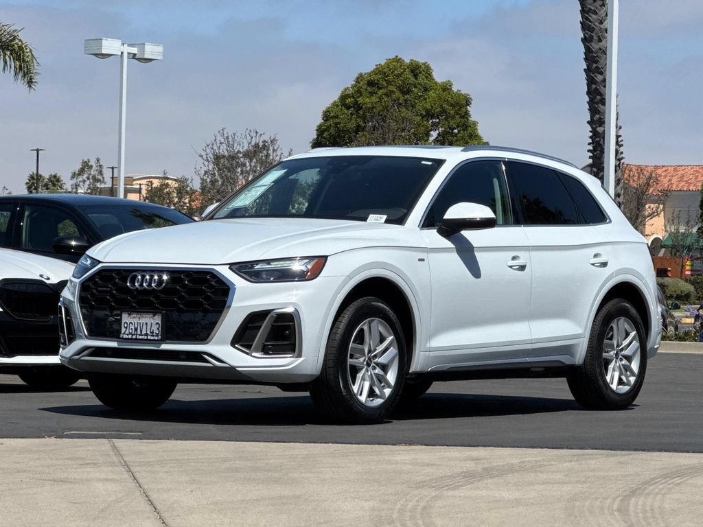 Used 2023 Audi Q5 2.0T Premium w/ Convenience Package AWD/4WD image 8