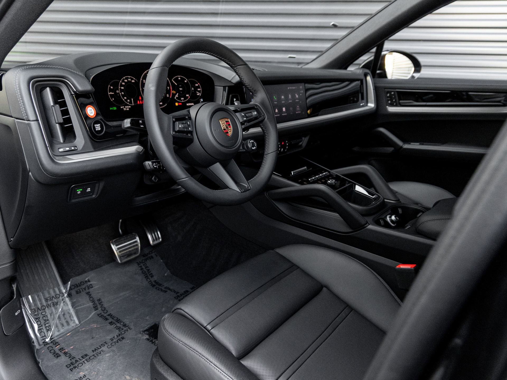 New 2026 Porsche Cayenne S image 4