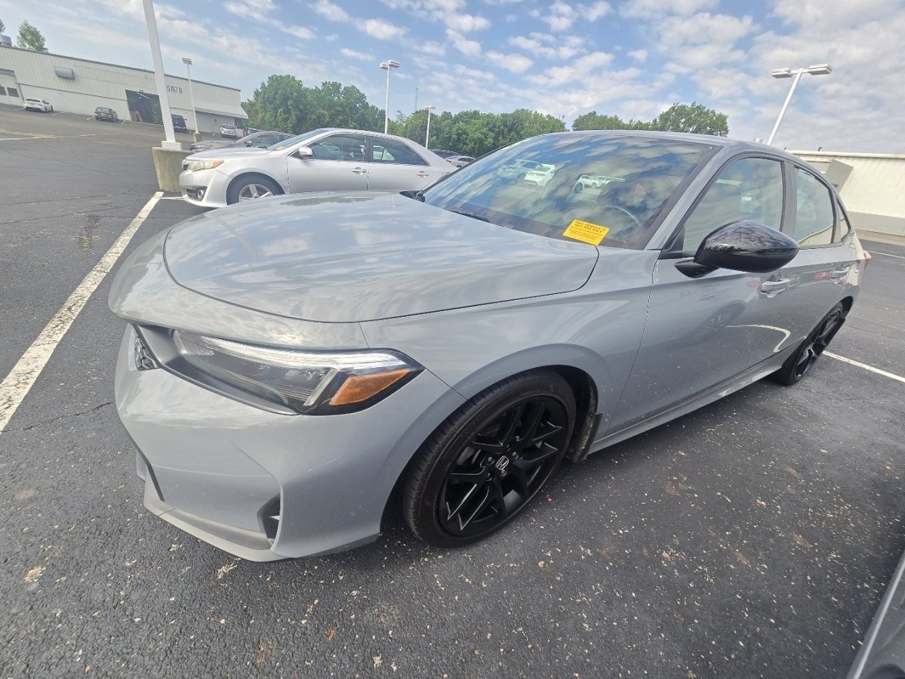 Used 2025 Honda Civic Sport image 4