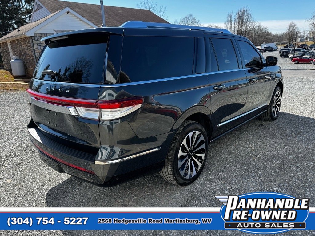 Used 2024 Lincoln Navigator L Reserve AWD/4WD image 5