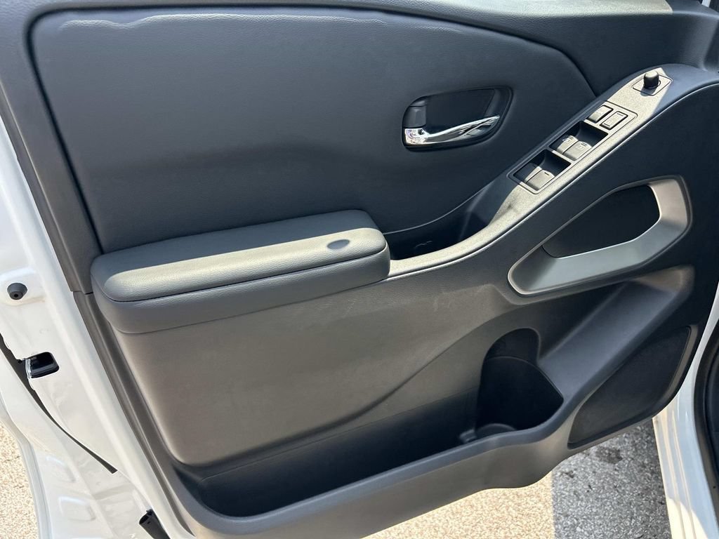 New 2026 Nissan Frontier SV w/ SV Convenience Package RWD image 17