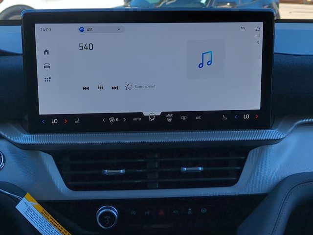 New 2026 Ford Explorer Active image 18