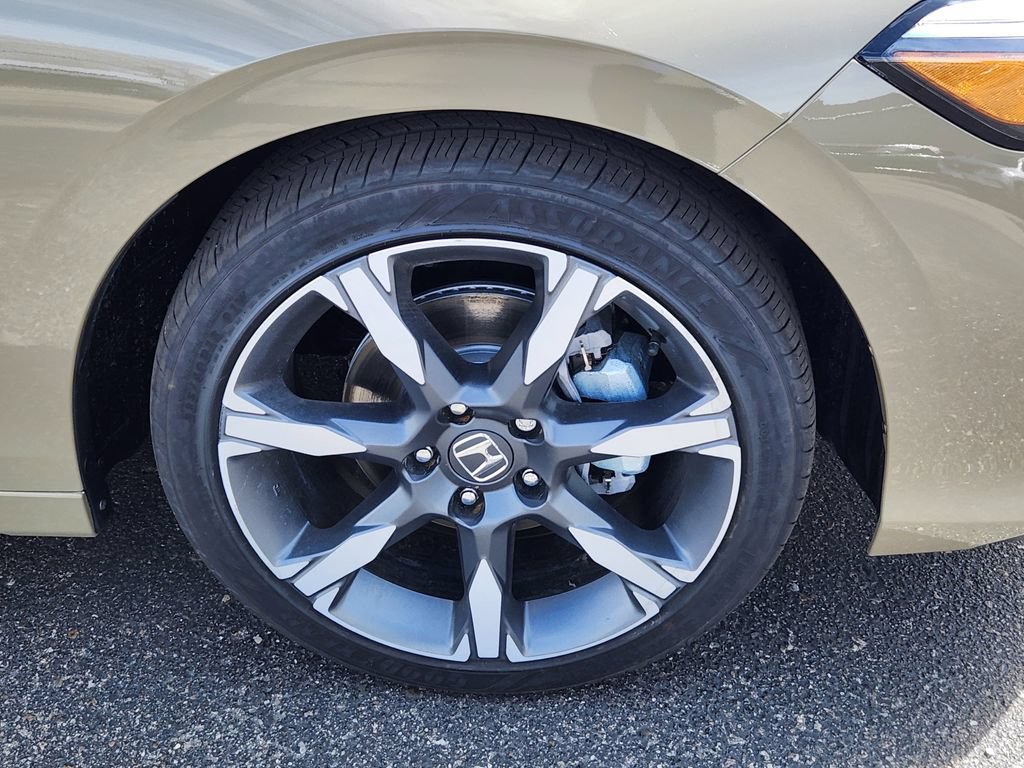 New 2026 Honda Civic Sport Touring image 9