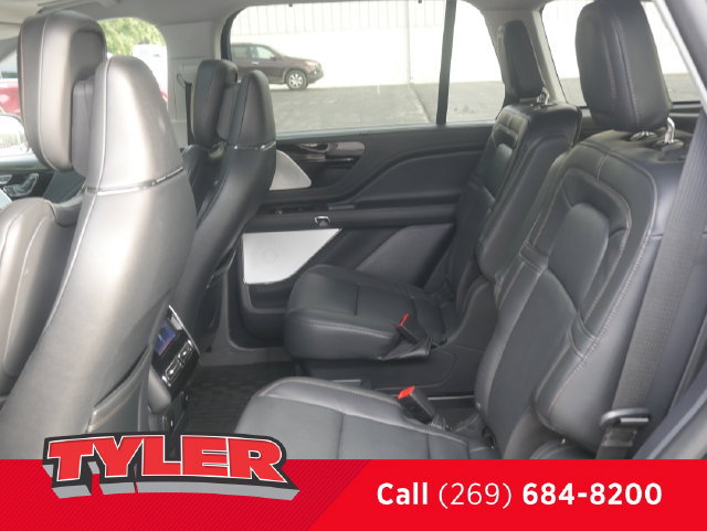 Used 2025 Lincoln Aviator Reserve w/ Equipment Group 201A AWD/4WD image 40