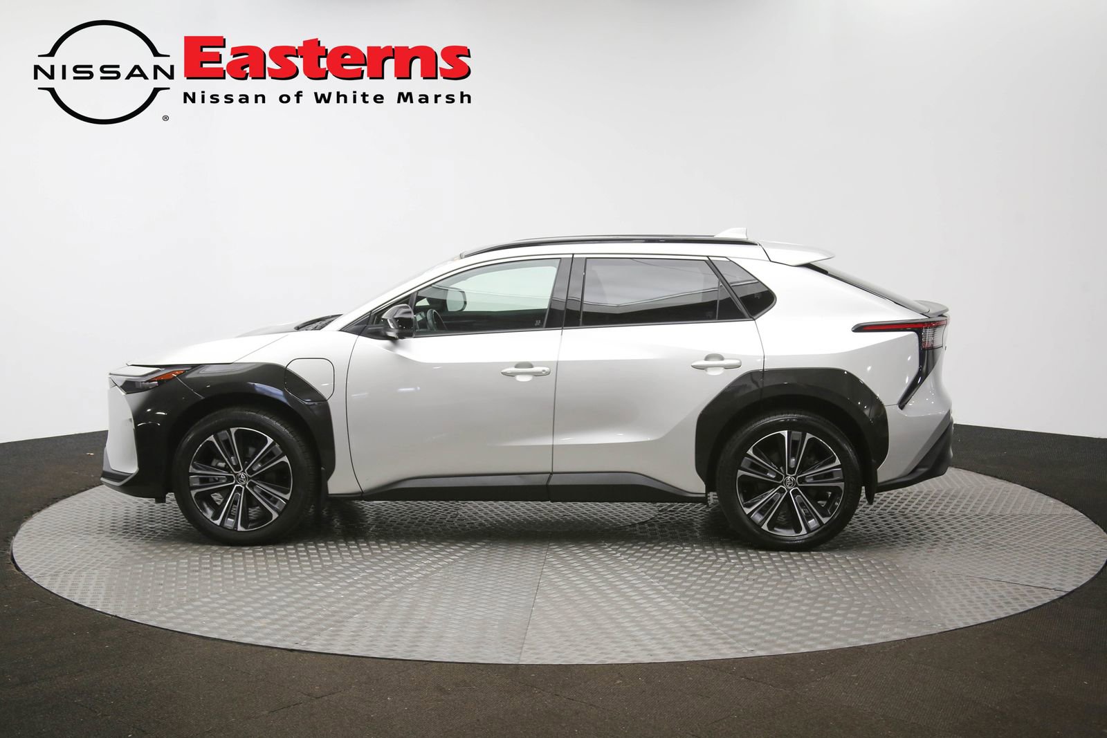 Used 2023 Toyota bZ4X Limited w/ Weather Package image 60