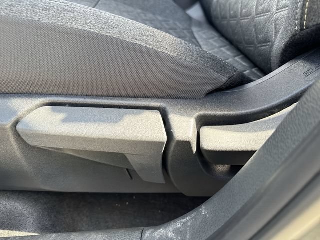 Used 2026 Nissan Kicks SV FWD image 12