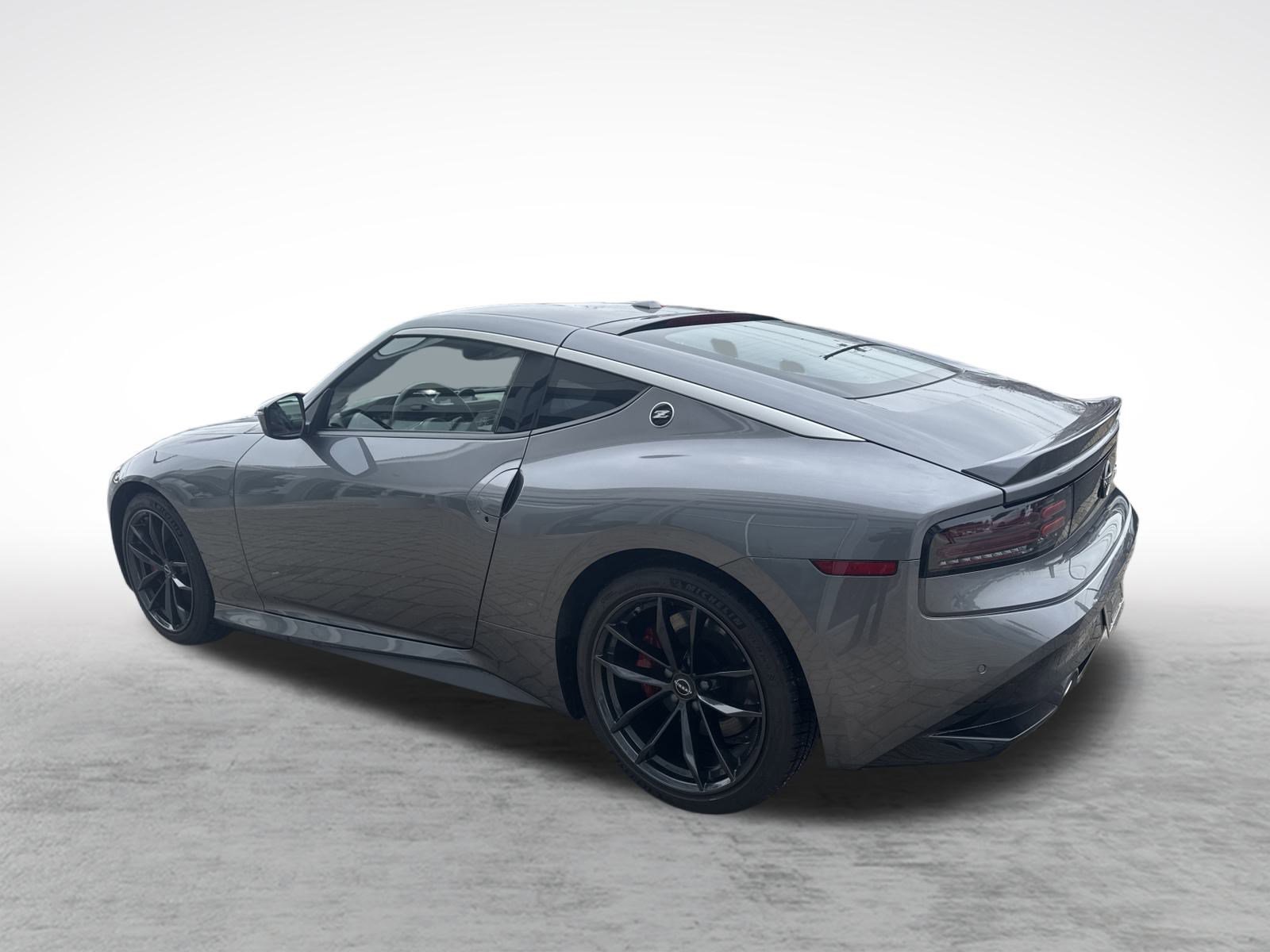 Used 2024 Nissan Z Performance w/ Floor Mat Package image 3