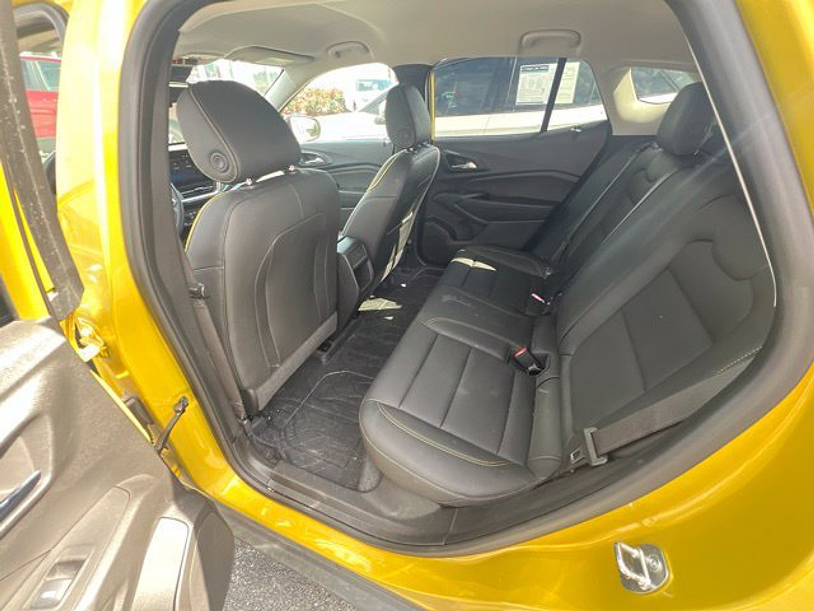 Certified 2024 Chevrolet Trax ACTIV w/ Driver Confidence Package FWD image 12