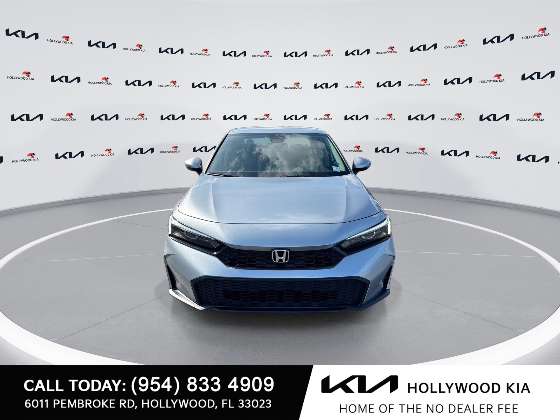 Used 2025 Honda Civic LX image 3