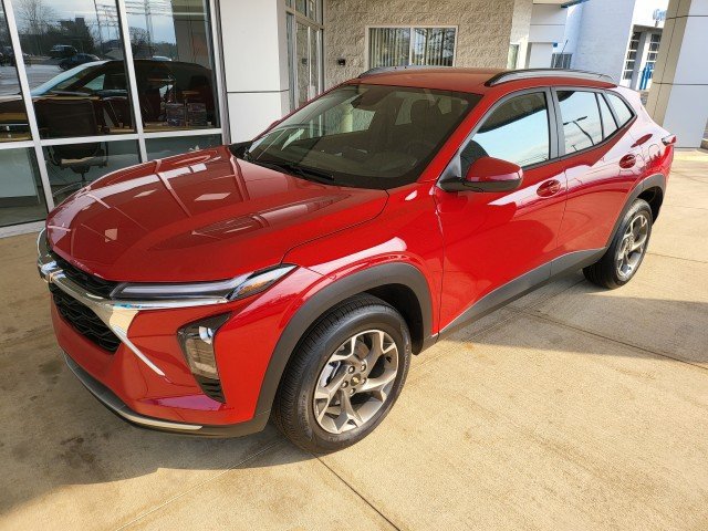 New 2026 Chevrolet Trax LT w/ Driver Confidence Package FWD image 10