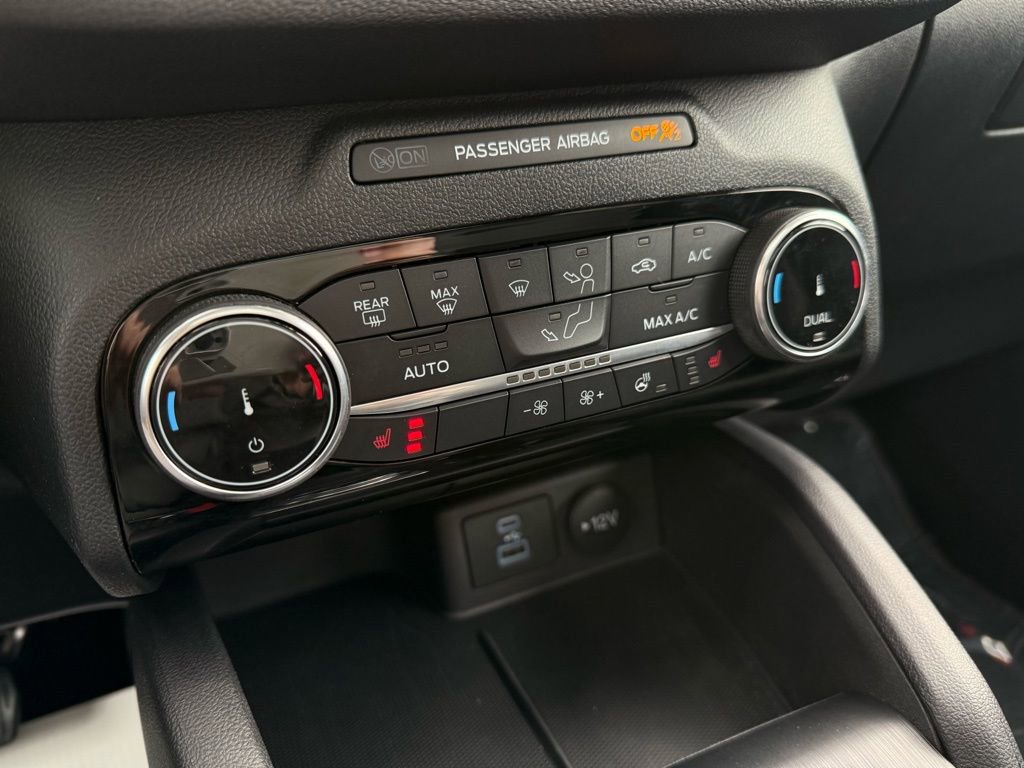 Used 2022 Ford Escape SEL w/ SEL Stealth AWD Package image 20