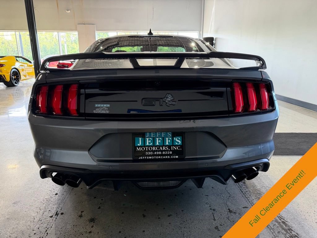 Used 2021 Ford Mustang GT Premium w/ GT Performance Package RWD image 5