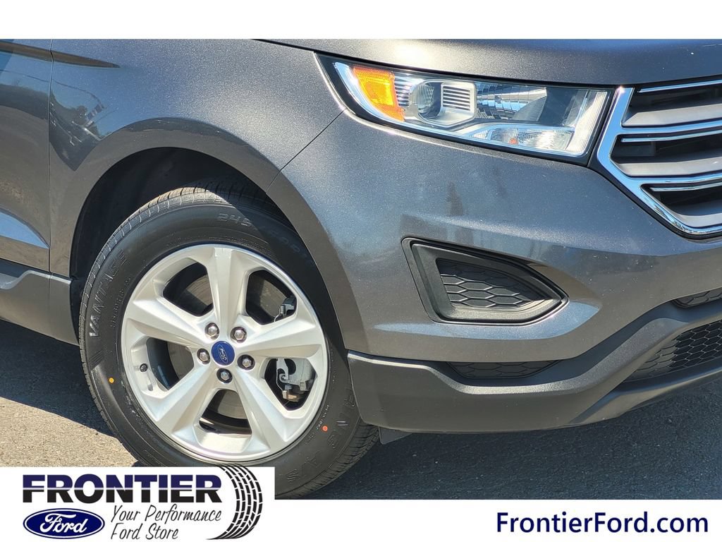 Used 2017 Ford Edge SE AWD/4WD image 6