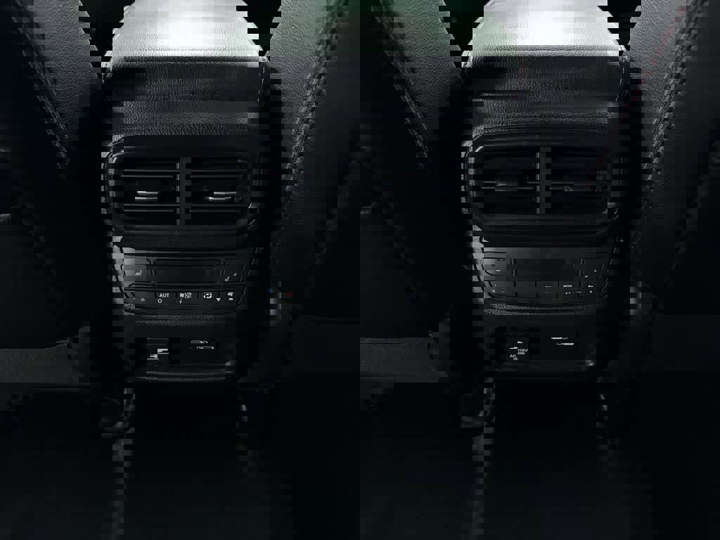 Certified 2024 Honda Passport Black Edition image 30