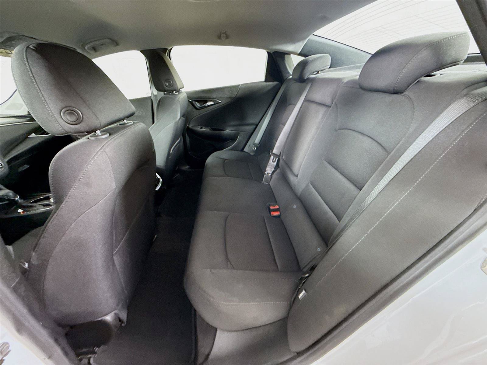 Used 2023 Chevrolet Malibu LT FWD image 11