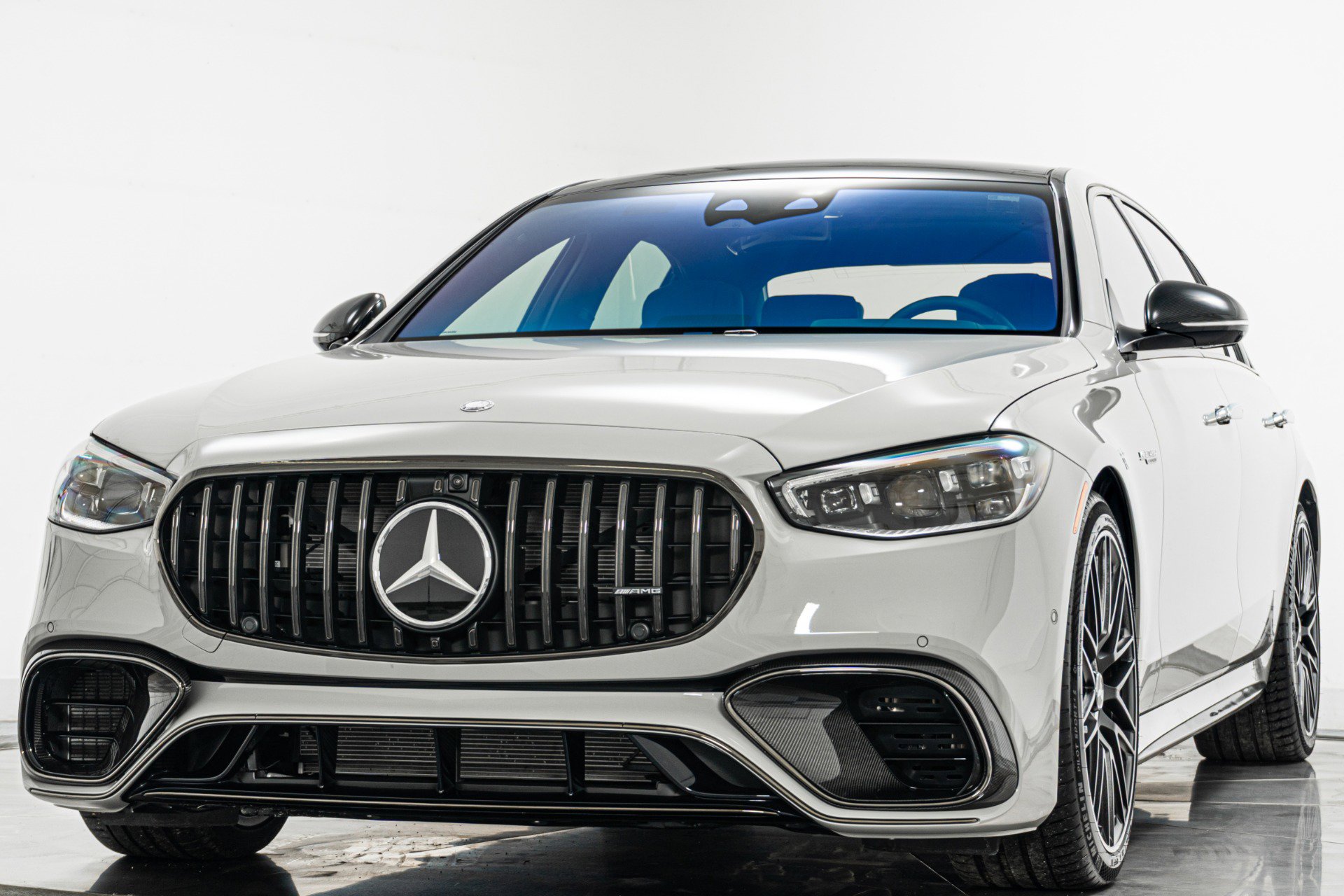 Used 2025 Mercedes-Benz S 63 AMG S image 5