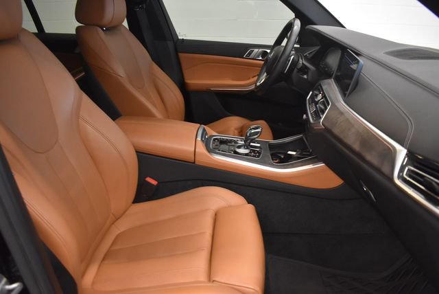 Used 2019 BMW X5 xDrive40i w/ Convenience Package AWD/4WD image 19