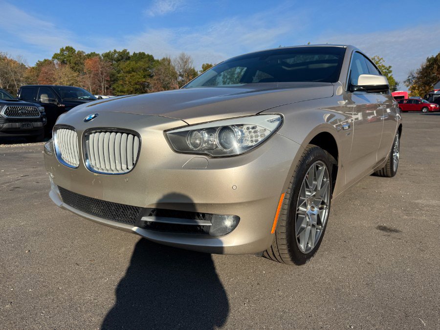 Used 2011 BMW 550i Gran Turismo xDrive image 1