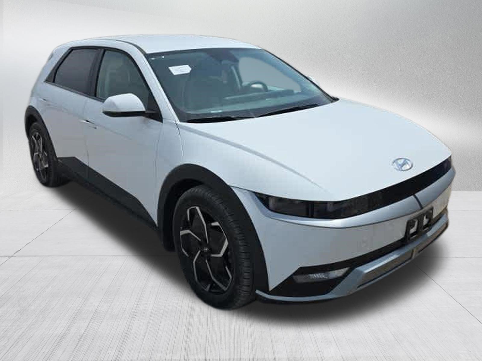 Used 2024 Hyundai Ioniq 5 SEL AWD/4WD image 7