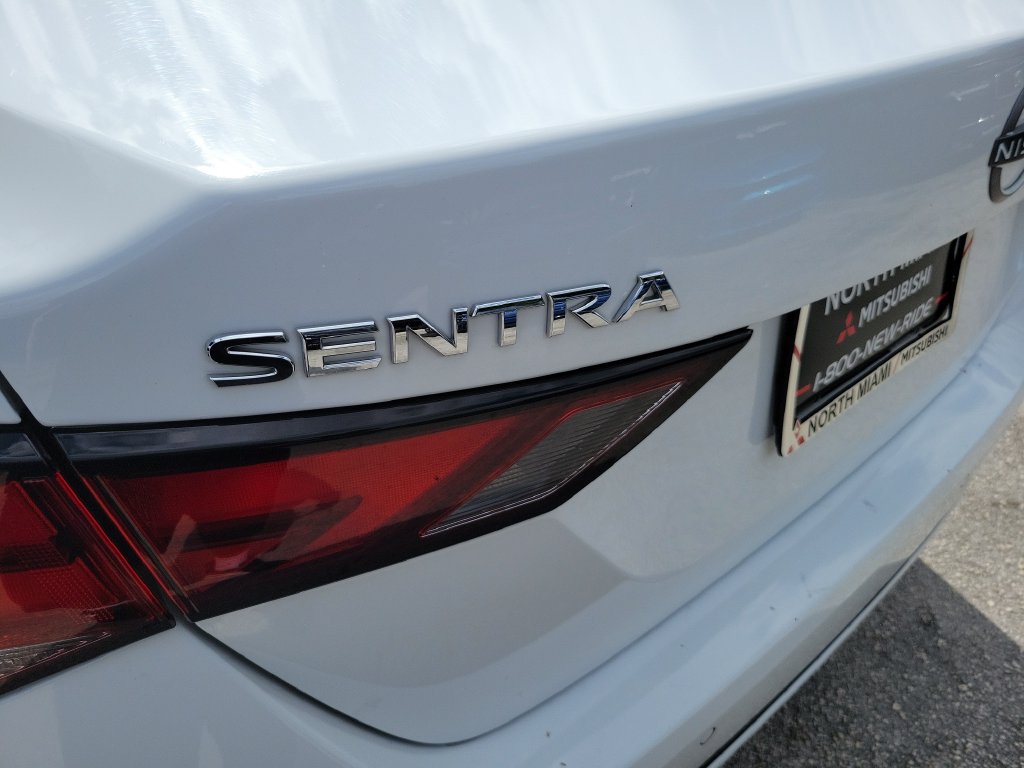 Used 2024 Nissan Sentra SV FWD image 9