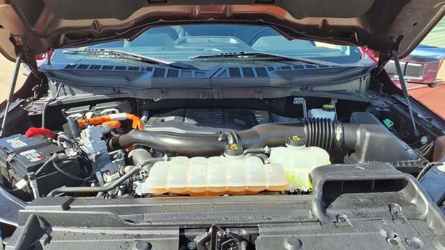 Used 2023 Ford F150 Lariat w/ Trailer Tow Package image 36