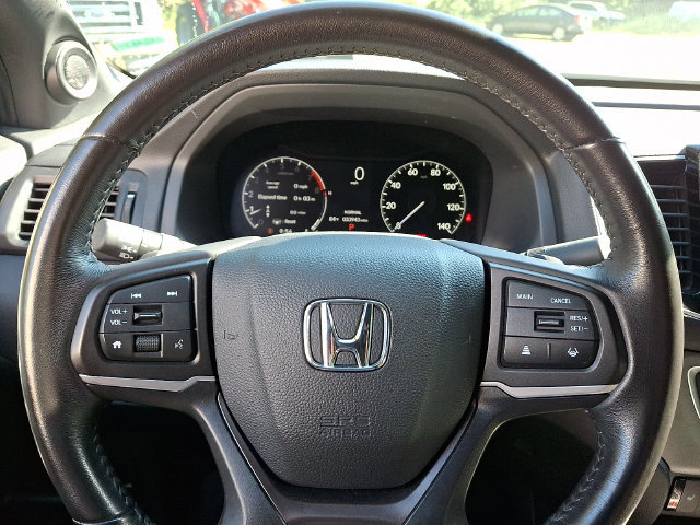 Certified 2025 Honda Ridgeline RTL image 21