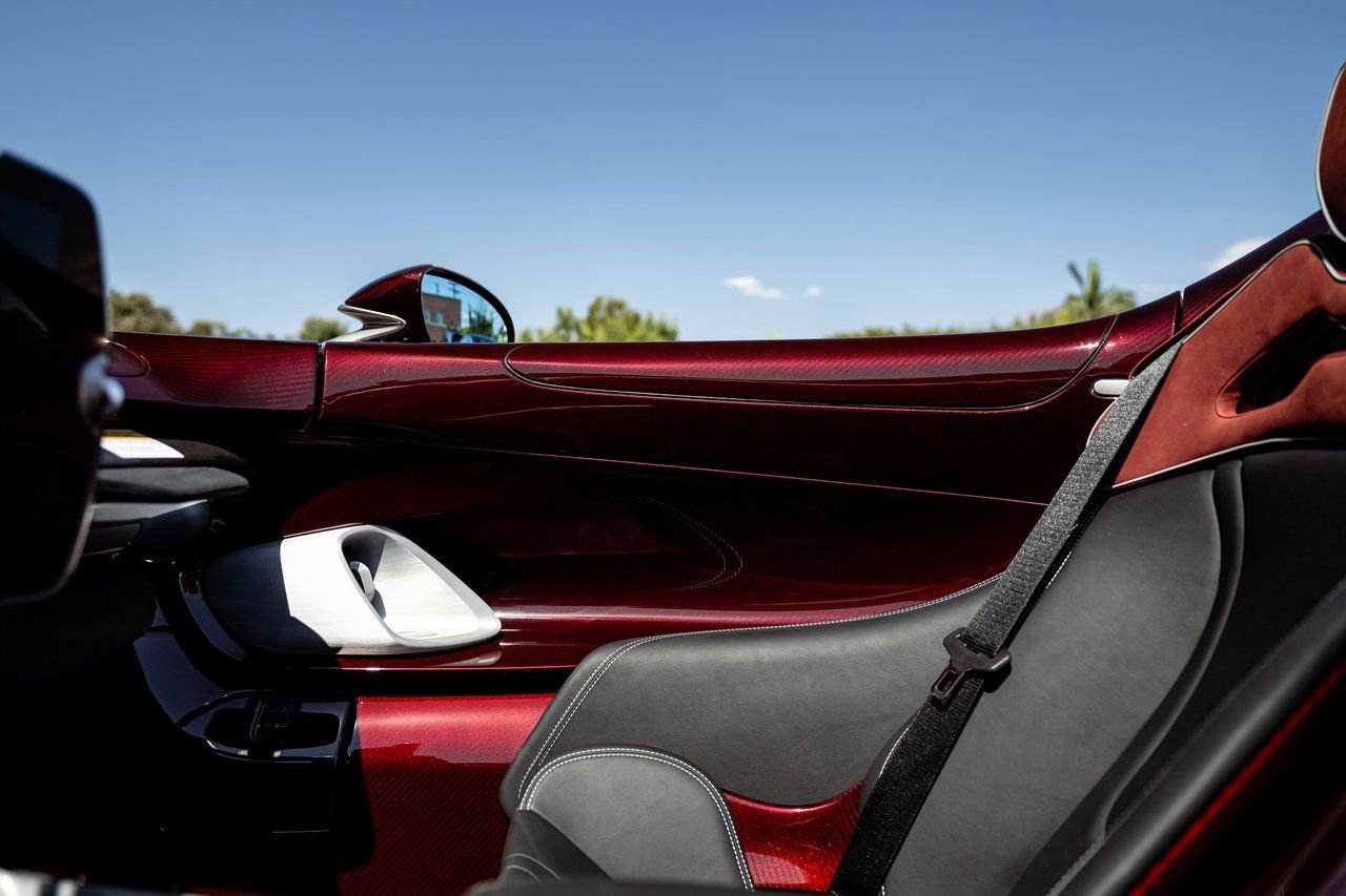 Used 2021 McLaren Elva RWD image 47