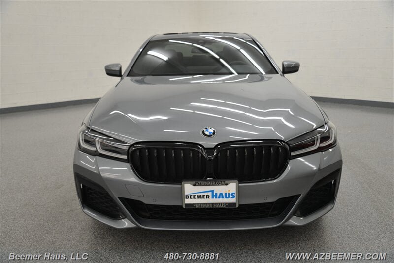 Used 2023 BMW 530i w/ M Sport Package image 5