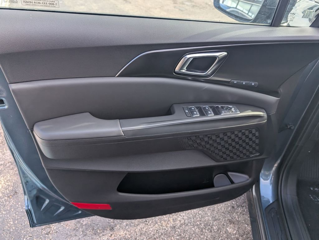 New 2025 Kia Carnival SX Prestige image 14