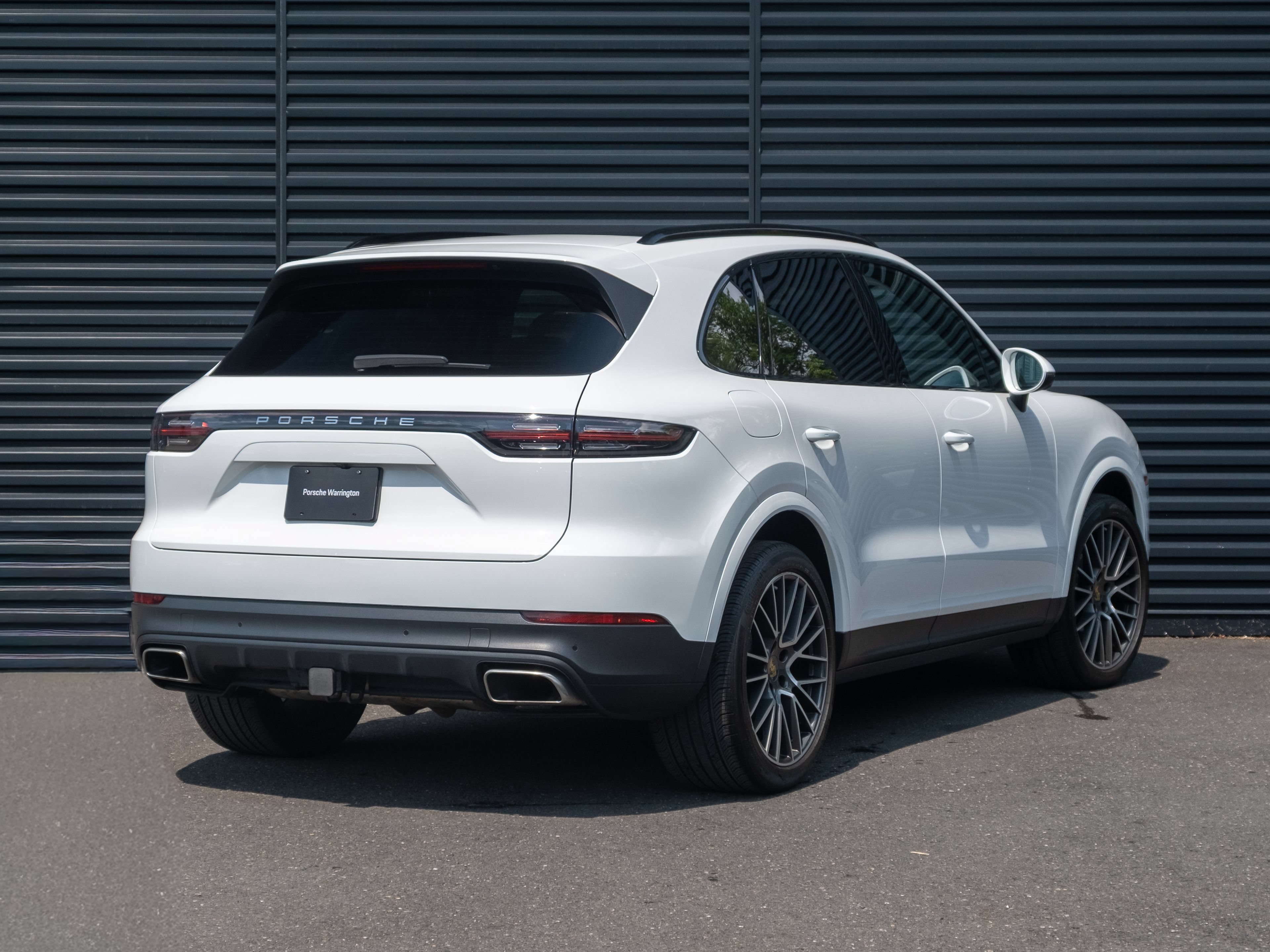 Certified 2023 Porsche Cayenne AWD/4WD image 8