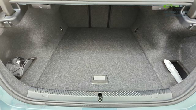 Used 2026 BMW i5 eDrive40 image 15