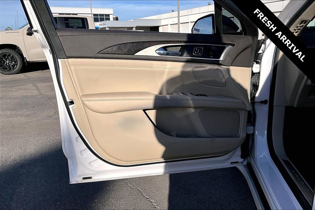 Used 2019 Lincoln MKZ Reserve w/ Reserve Plus Package image 19