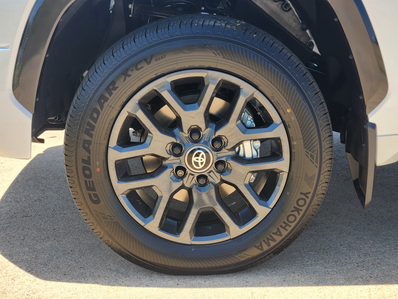 New 2026 Toyota Tundra Platinum AWD/4WD image 11