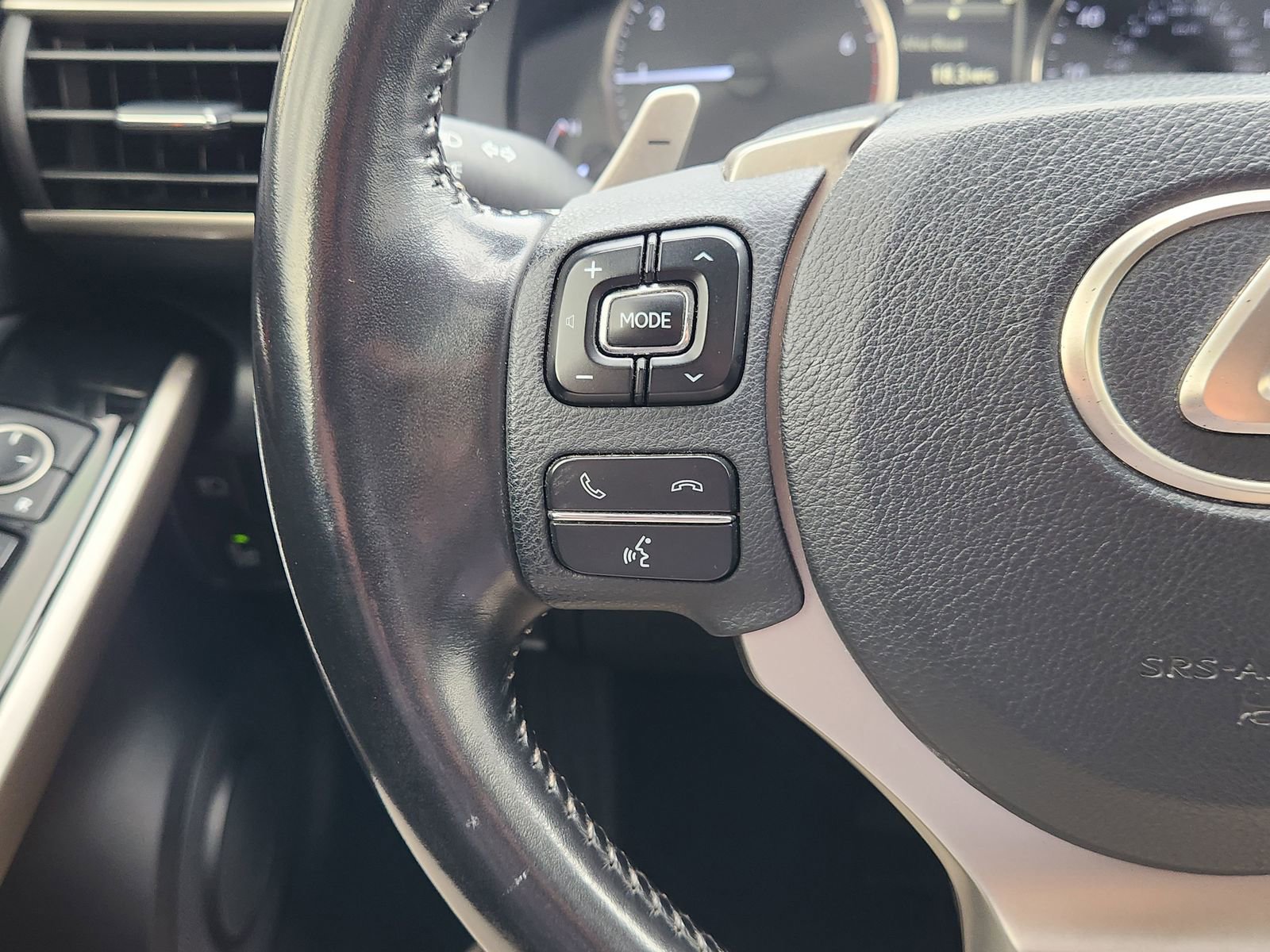 Used 2020 Lexus IS 300 w/ Accessory Package 2 RWD image 33