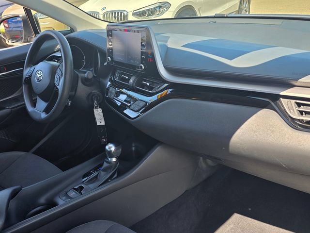 Used 2021 Toyota C-HR LE FWD image 16