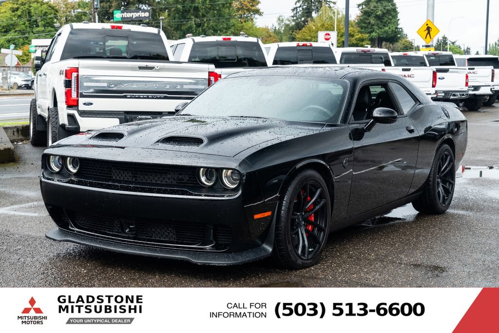 Used 2023 Dodge Challenger SRT Hellcat w/ Driver Convenience Group RWD image 4