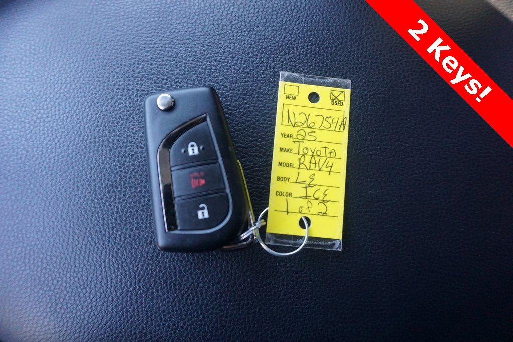 Certified 2025 Toyota RAV4 LE image 31