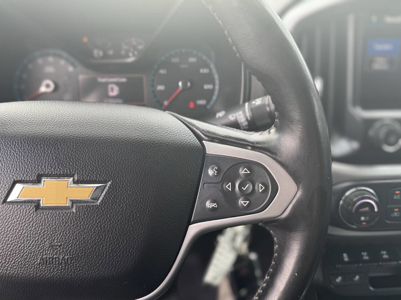 Used 2019 Chevrolet Colorado ZR2 image 15