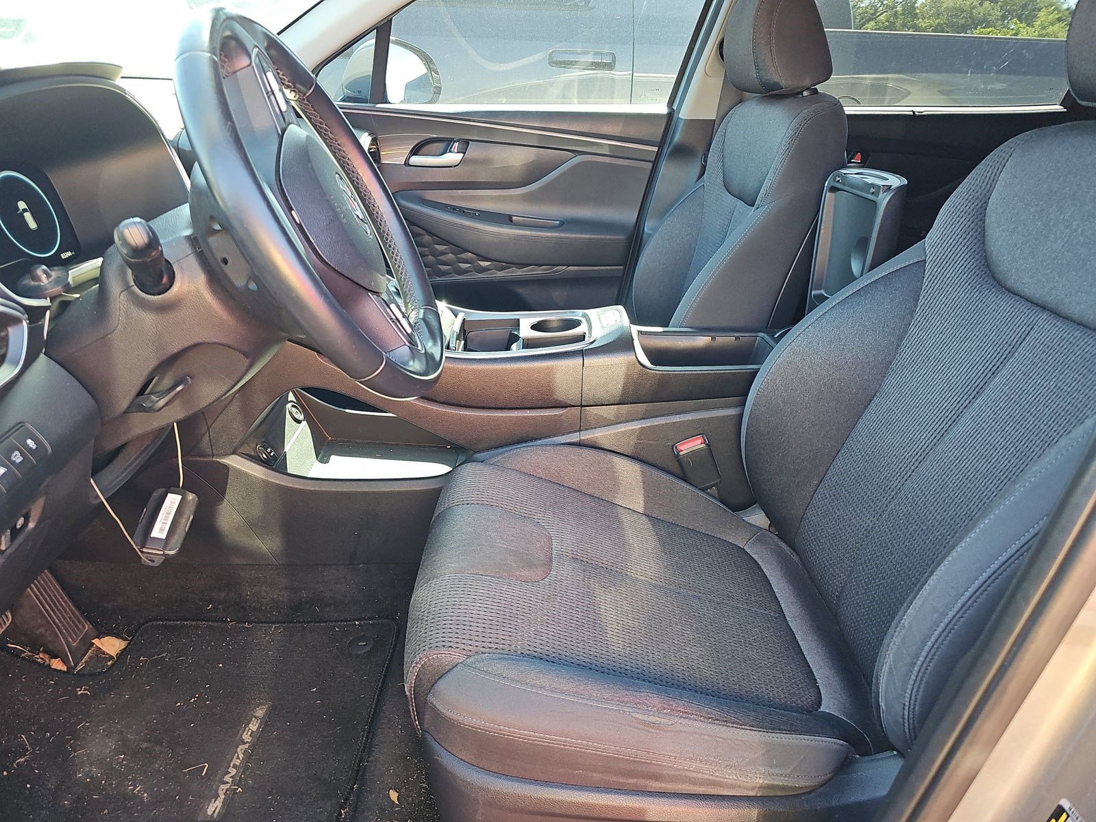 Used 2021 Hyundai Santa Fe SEL w/ Convenience Package FWD image 7