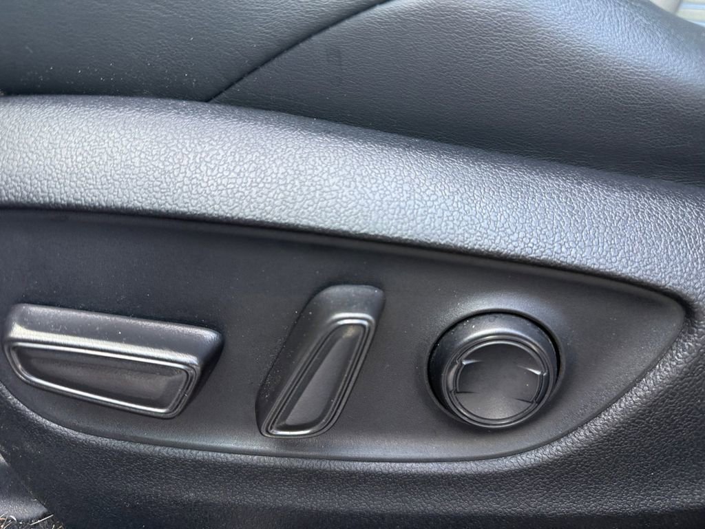 Used 2020 Toyota RAV4 XSE image 12