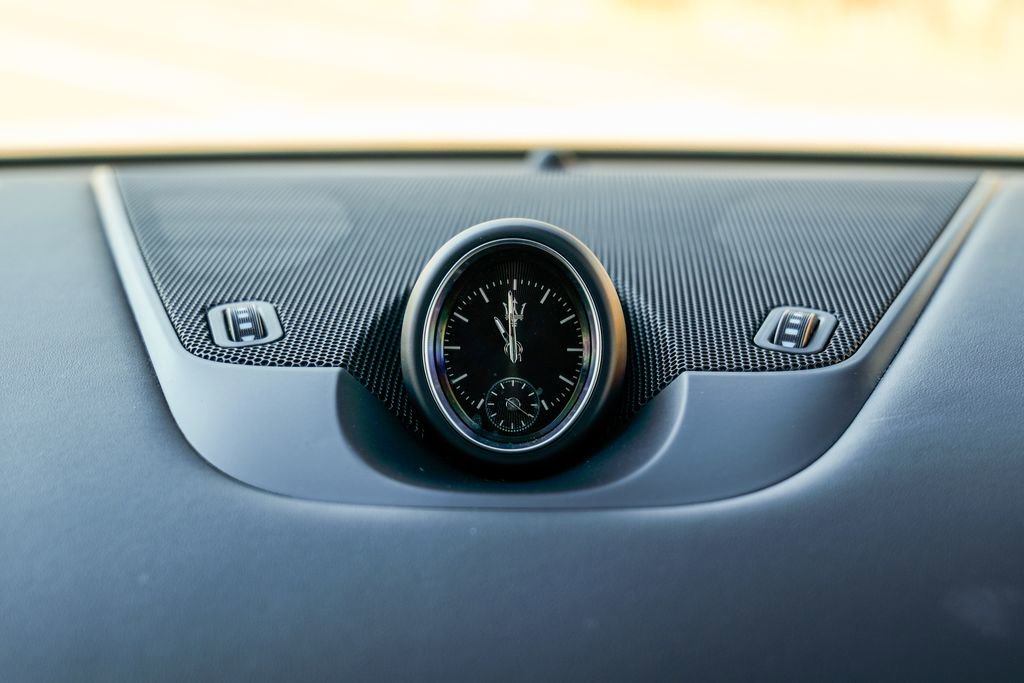 Used 2020 Maserati Levante GranSport image 48