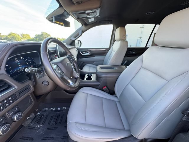 Used 2023 Chevrolet Tahoe Z71 w/ Luxury Package AWD/4WD image 24