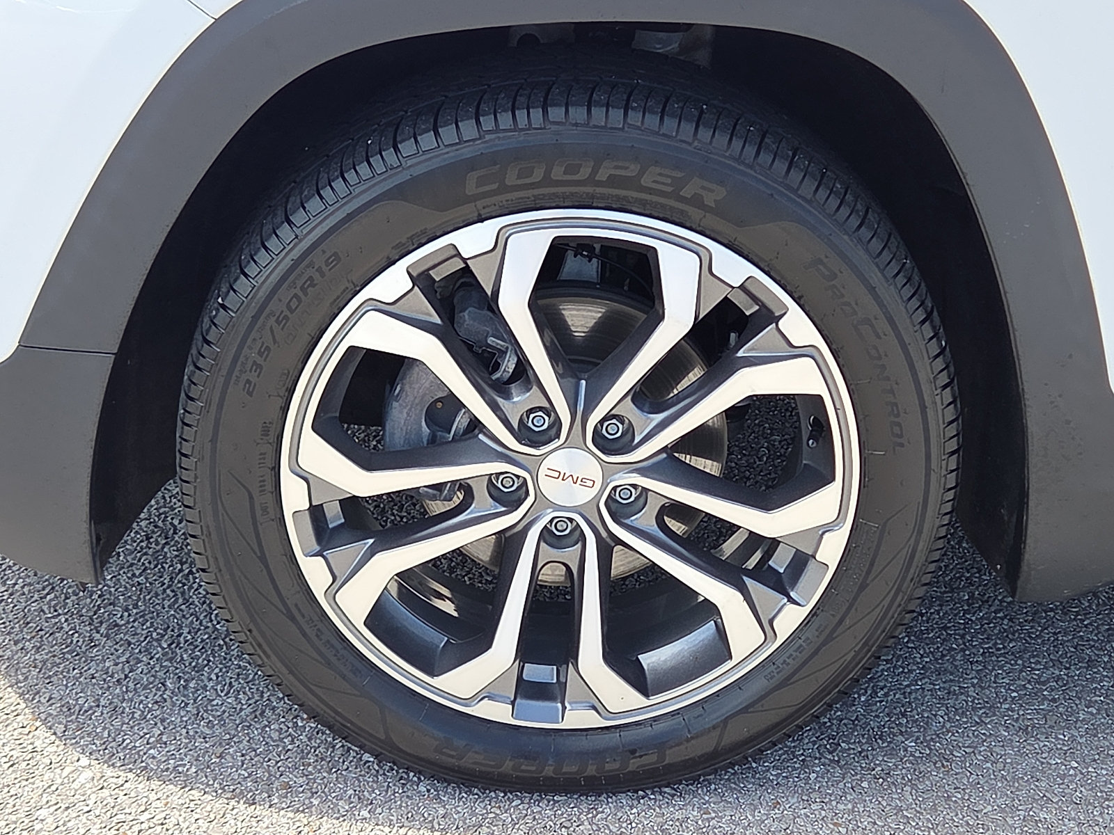 Used 2020 GMC Terrain SLT w/ Preferred Package FWD image 7