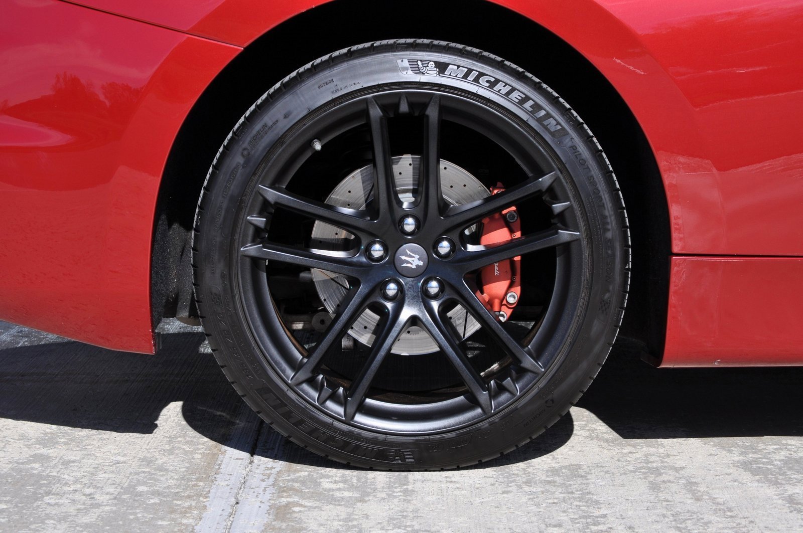 Used 2018 Maserati GranTurismo Sport image 9