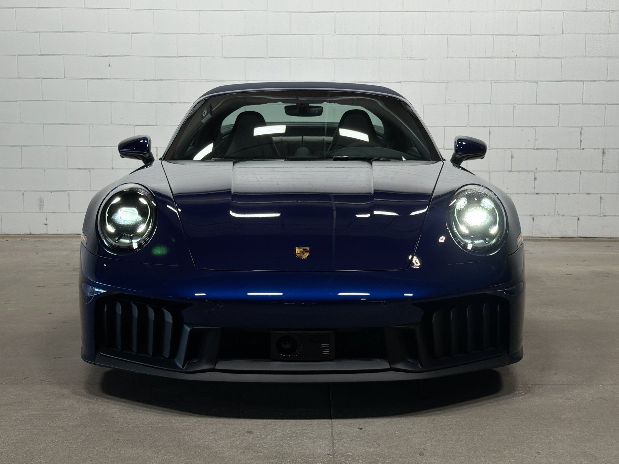 Certified 2026 Porsche 911 Targa 4 GTS AWD/4WD image 9