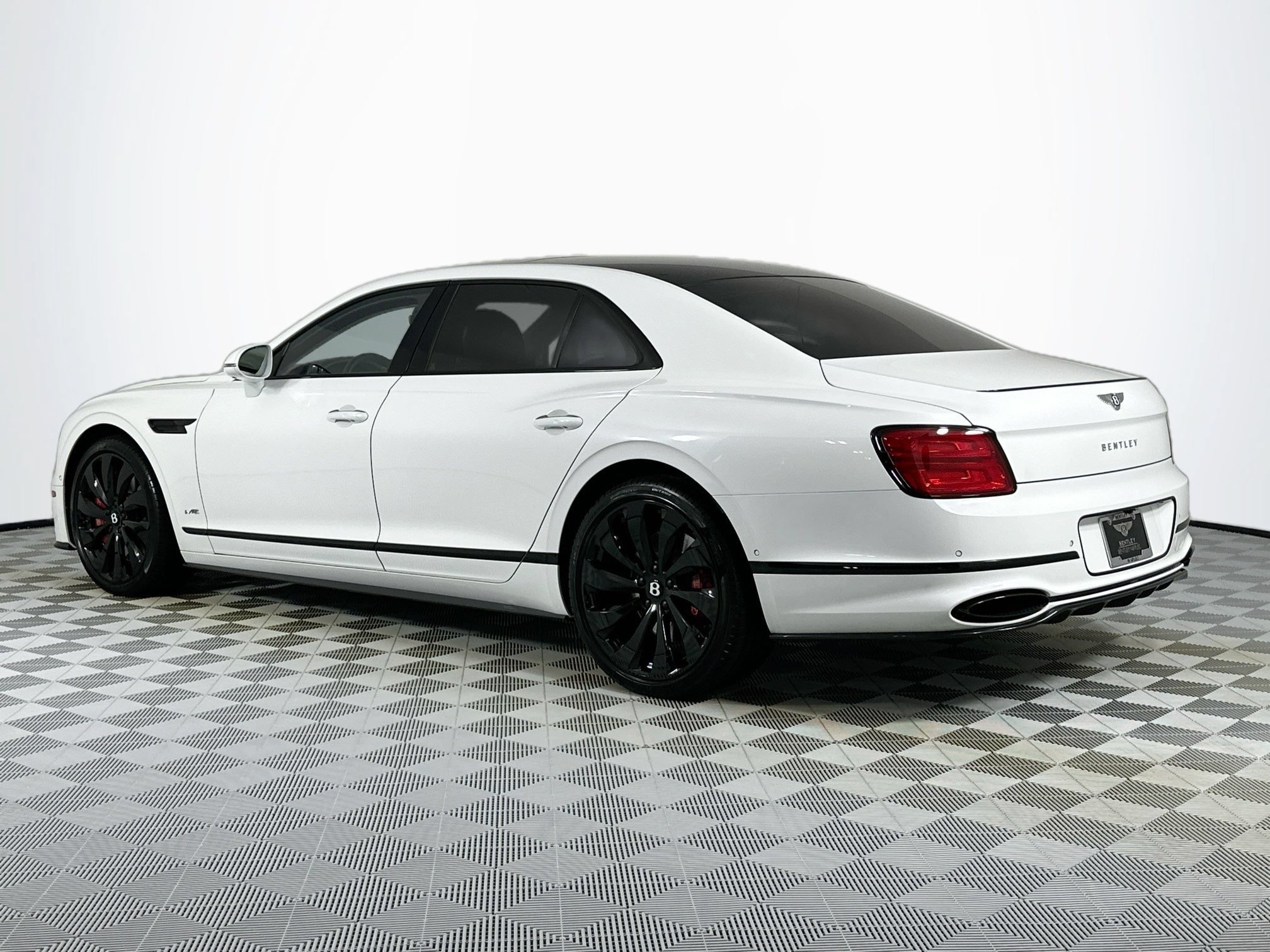 Certified 2022 Bentley Flying Spur W12 AWD/4WD image 3