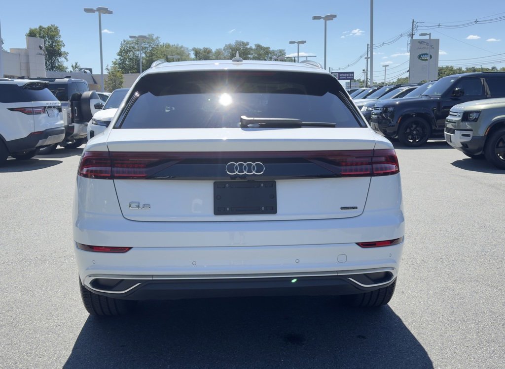 Used 2023 Audi Q8 Premium w/ Convenience Package image 4